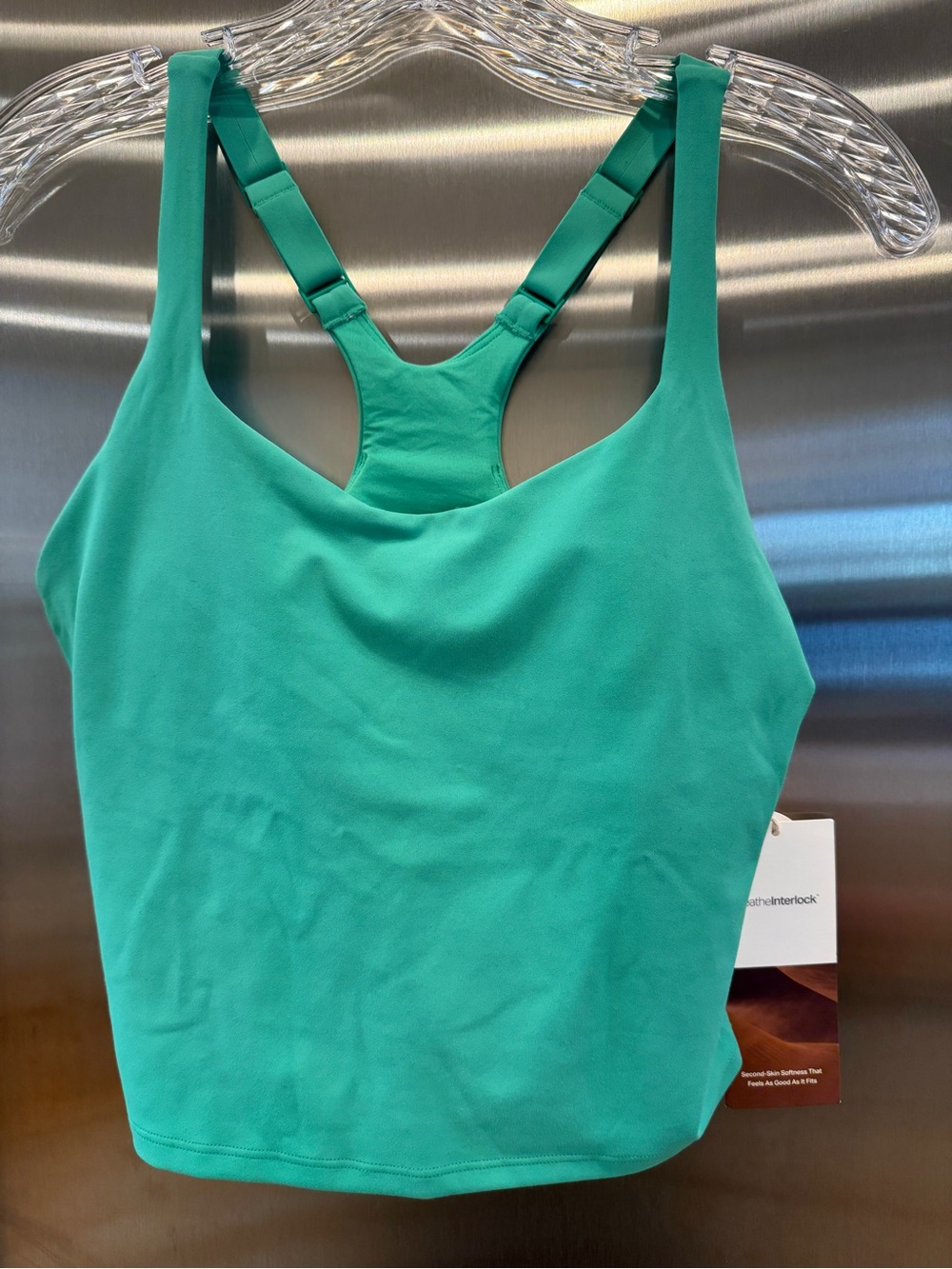 NWT Vuori SL Dynamic Tank Top in Light Bergamot Green , NEW Athletic Women’s Top